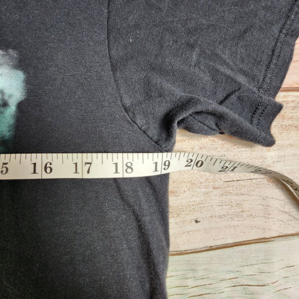 Disney Tim Burtons The Nightmare Before Christmas T-Shirt L - Picture 8 of 8